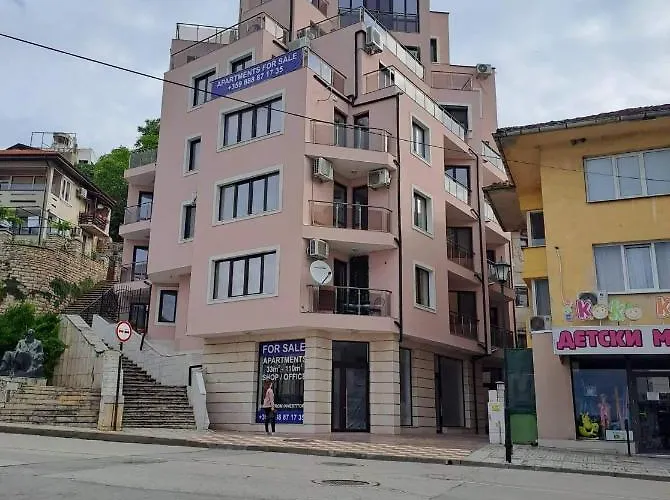 амира 3 Apartament *