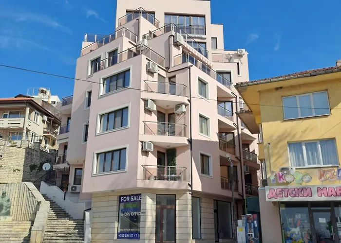 Apartament амира 3 *