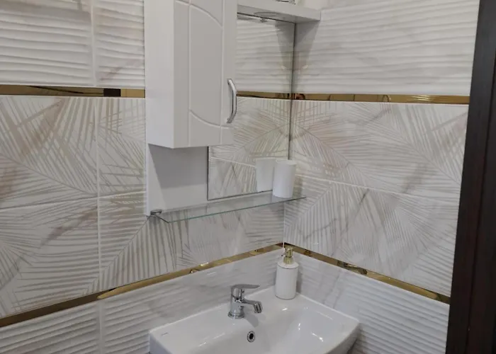 амира 3 Apartament