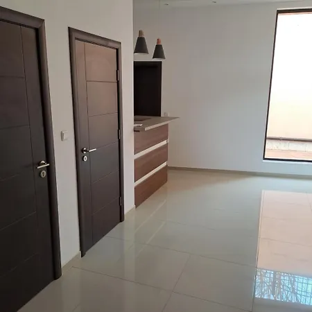 Apartment амира 3